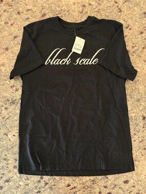 Black Scale Men’s Black Script Logo T-Shirt NWT